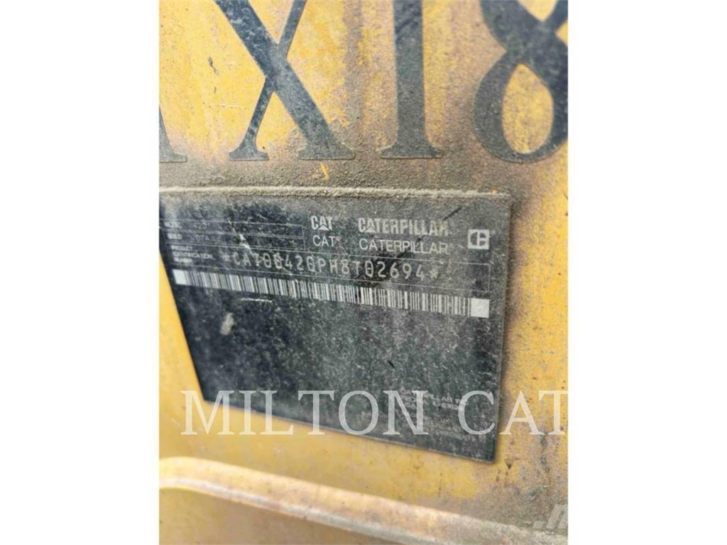 CAT 42007 Koparko-ładowarki