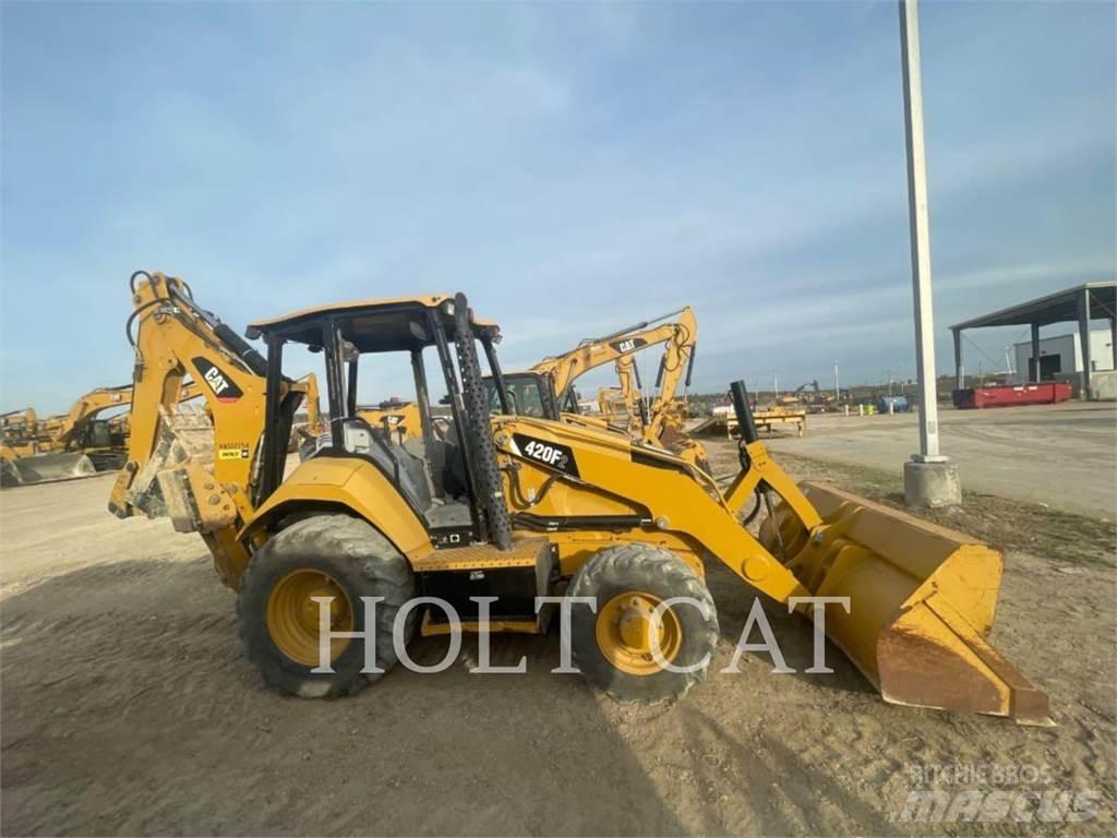 CAT 420F Koparko-ładowarki