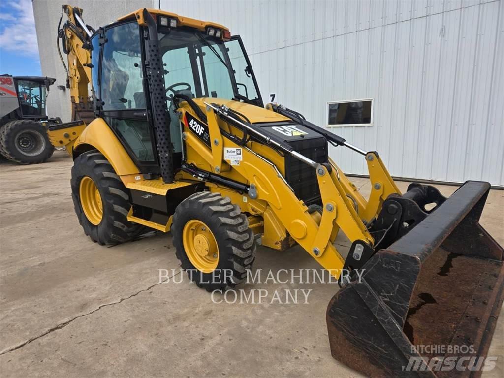 CAT 420F Koparko-ładowarki