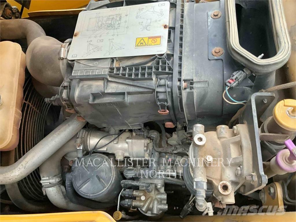 CAT 420F A Koparko-ładowarki