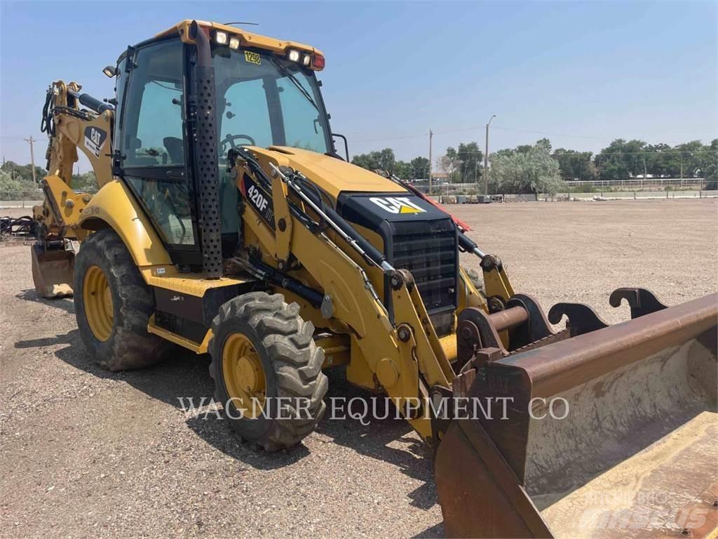 CAT 420F IT4WE Koparko-ładowarki