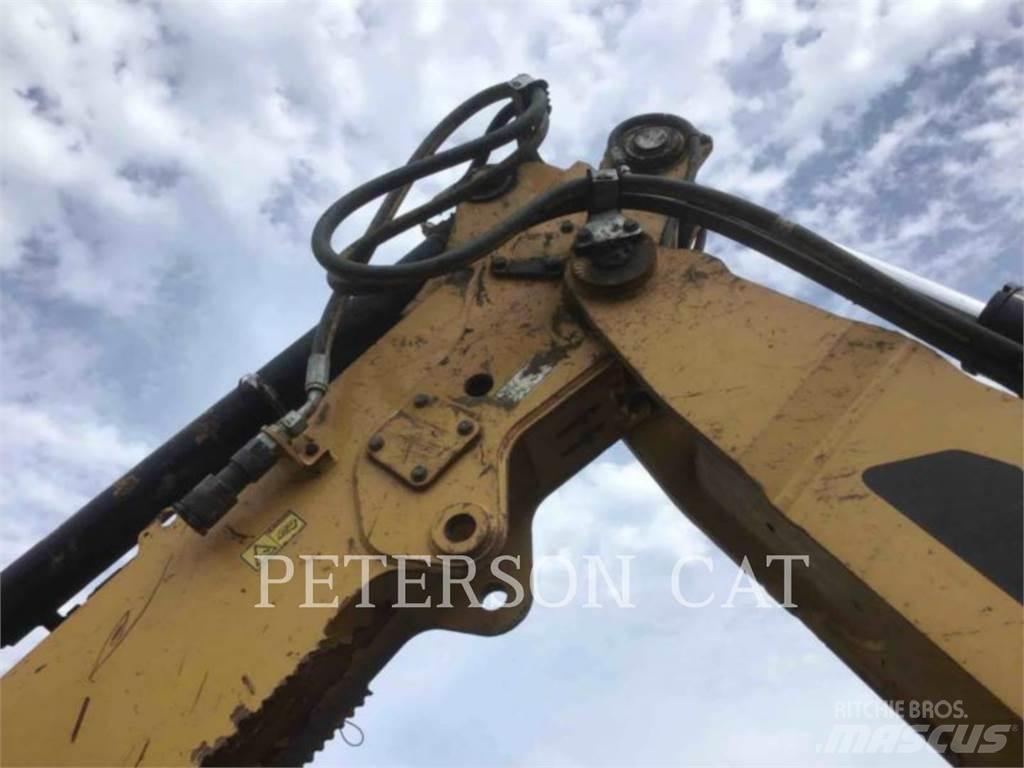 CAT 420F2 Koparko-ładowarki