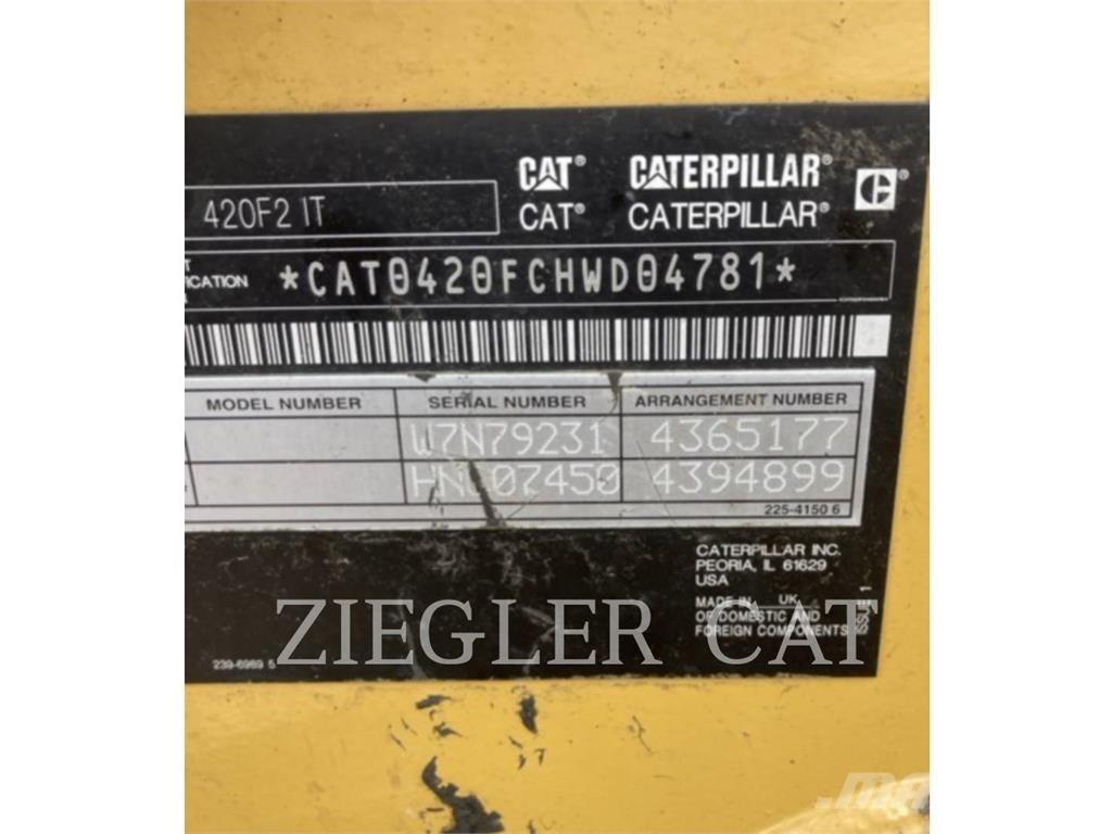CAT 420F2 Koparko-ładowarki