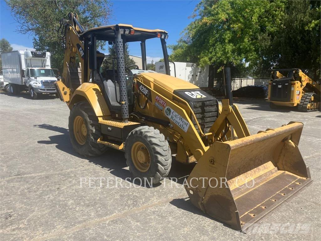 CAT 420F2 Koparko-ładowarki