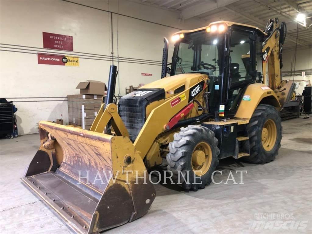 CAT 420F2 Koparko-ładowarki