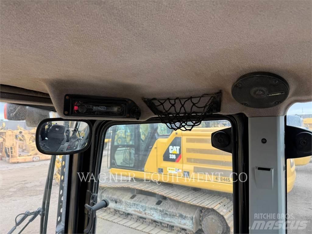 CAT 420F2 4WDE Koparko-ładowarki