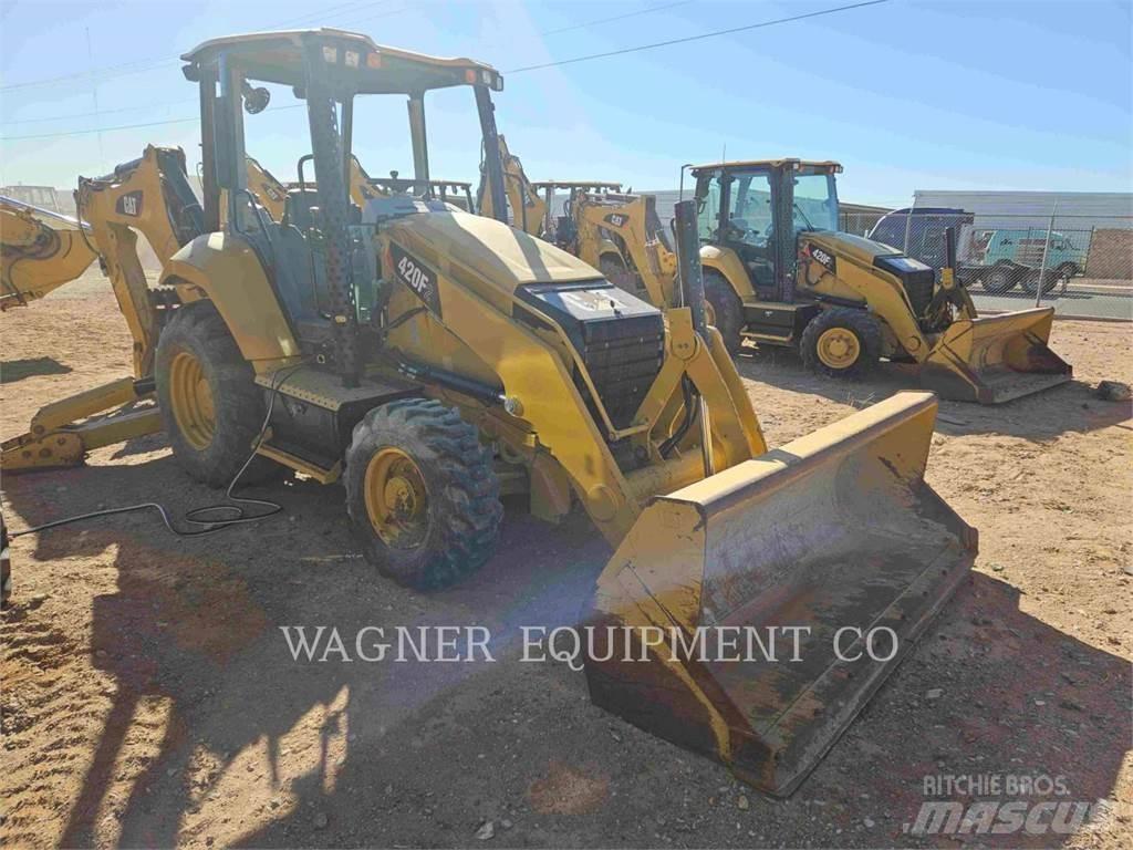 CAT 420F2 4WDE Koparko-ładowarki