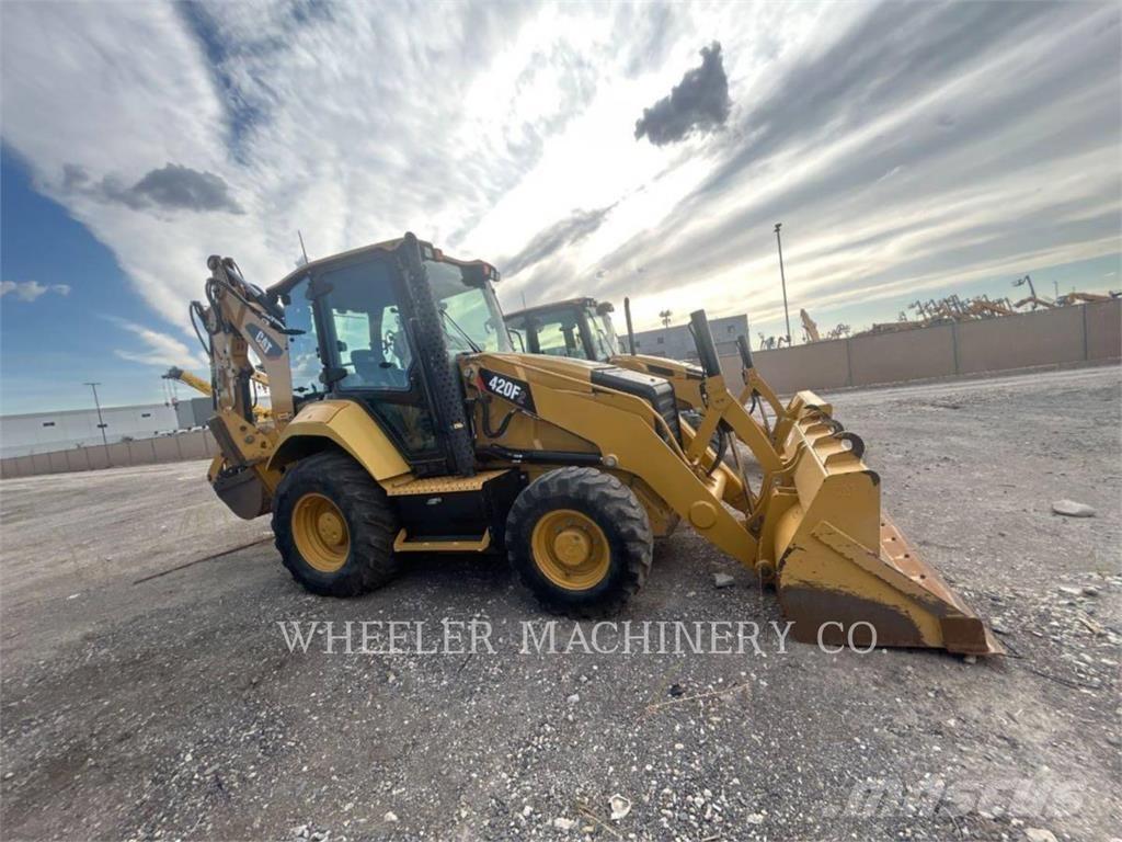 CAT 420F2 E Koparko-ładowarki