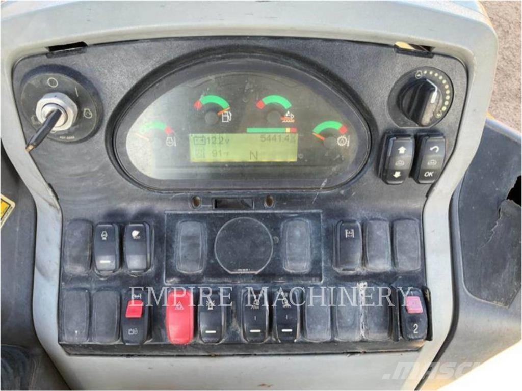 CAT 420F24EOIP Koparko-ładowarki