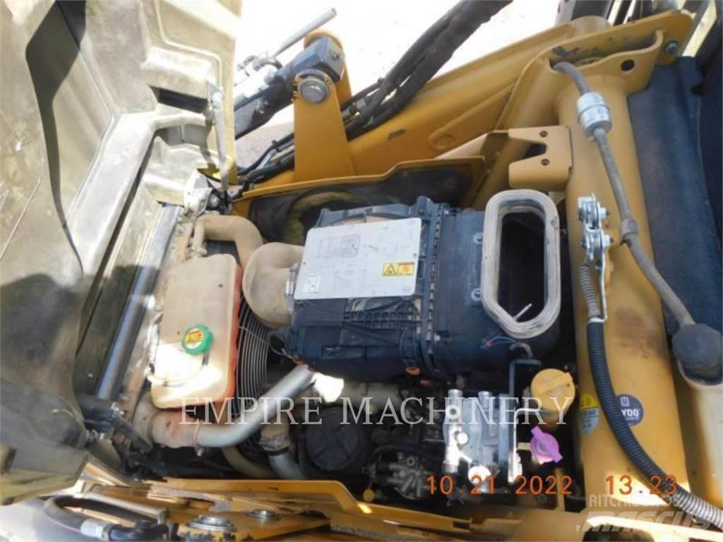 CAT 420F24EOIP Koparko-ładowarki