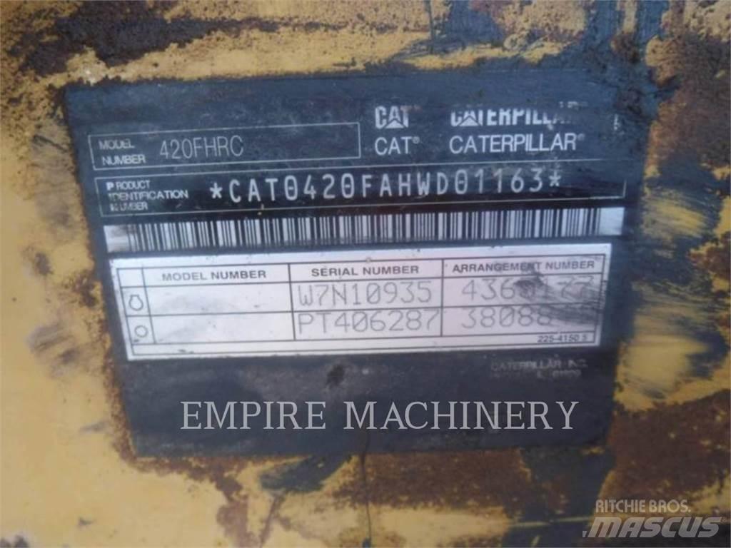 CAT 420F2E4OIP Koparko-ładowarki
