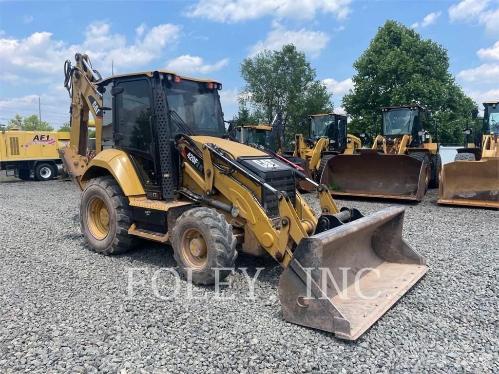 CAT 420F2IT Koparko-ładowarki