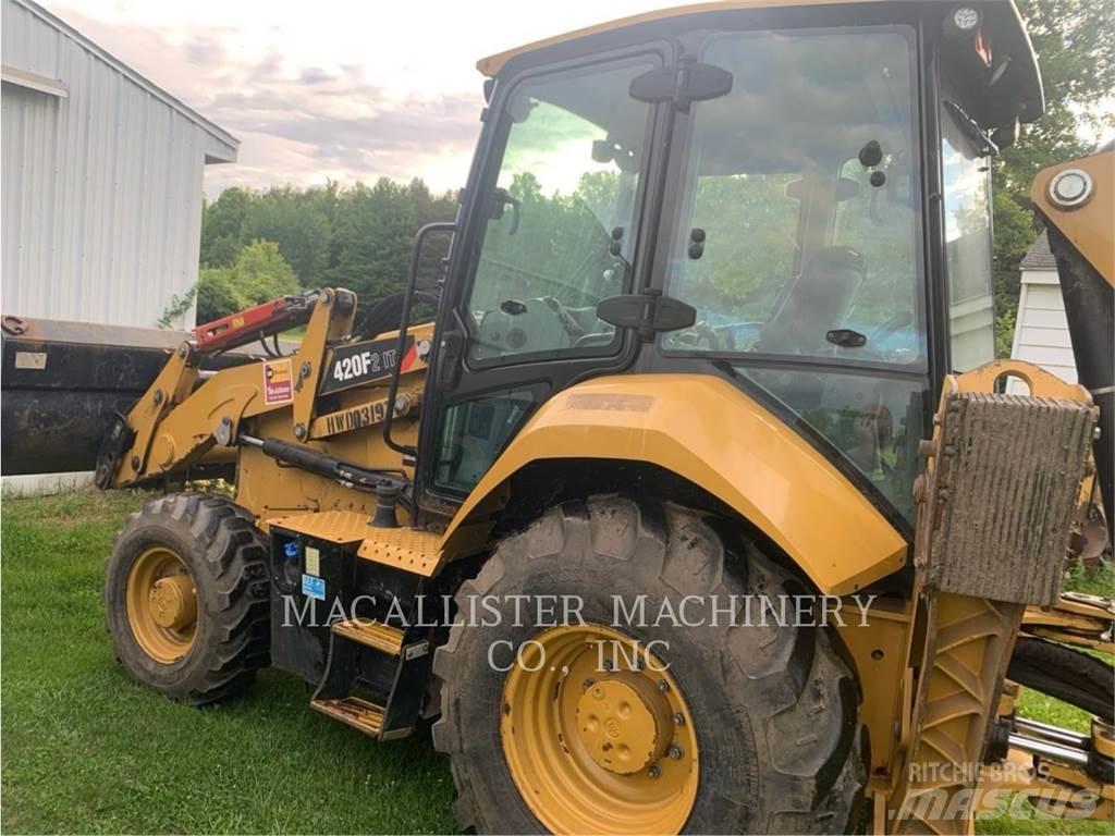 CAT 420F2IT Koparko-ładowarki