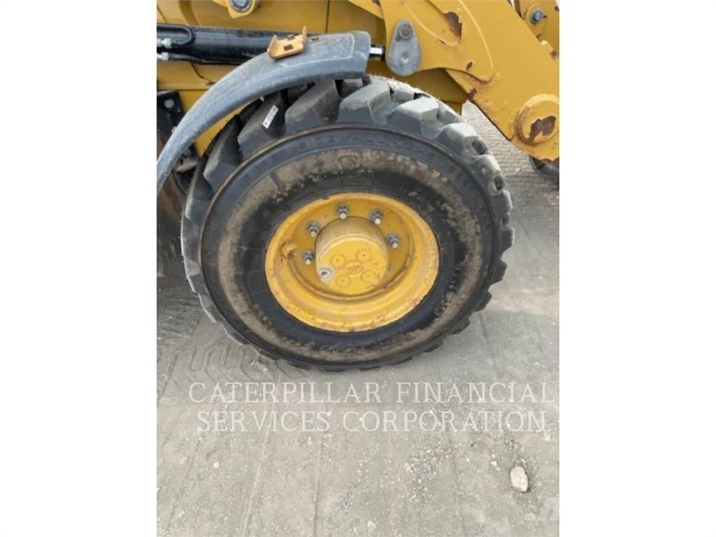 CAT 420F2IT Koparko-ładowarki