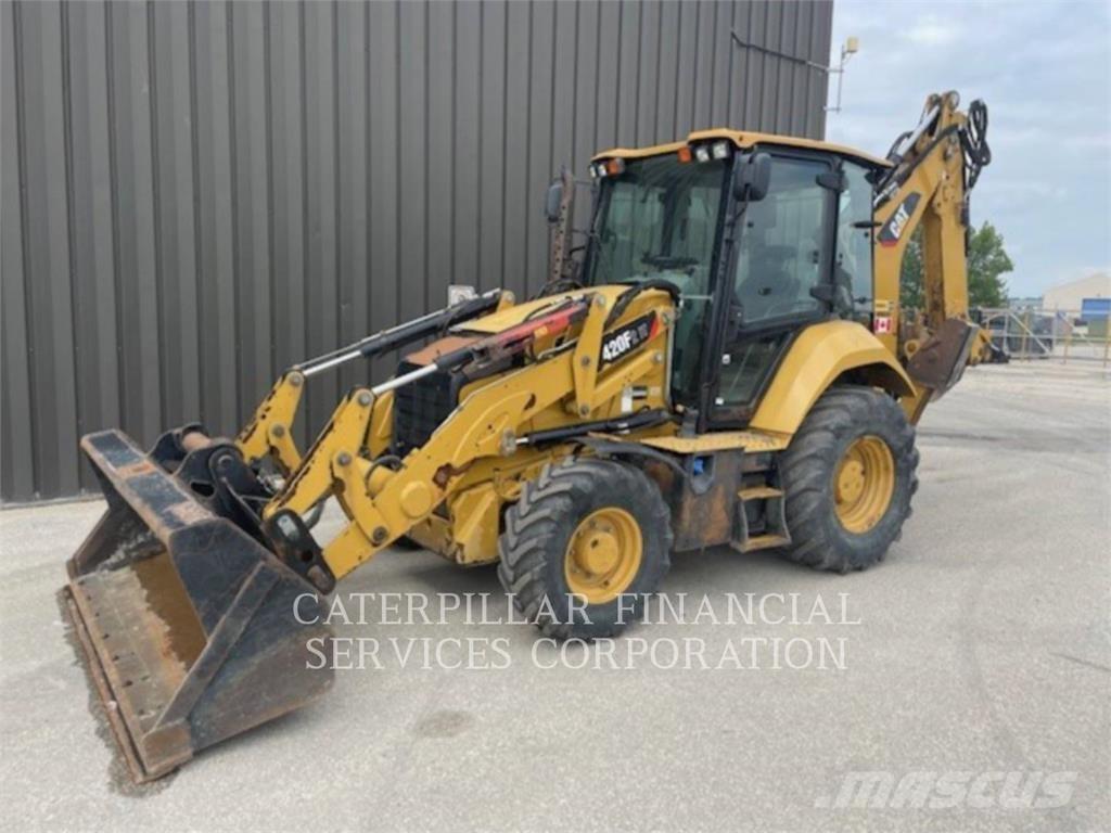 CAT 420F2IT Koparko-ładowarki