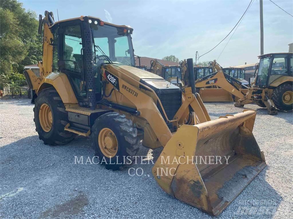 CAT 420F2ST Koparko-ładowarki