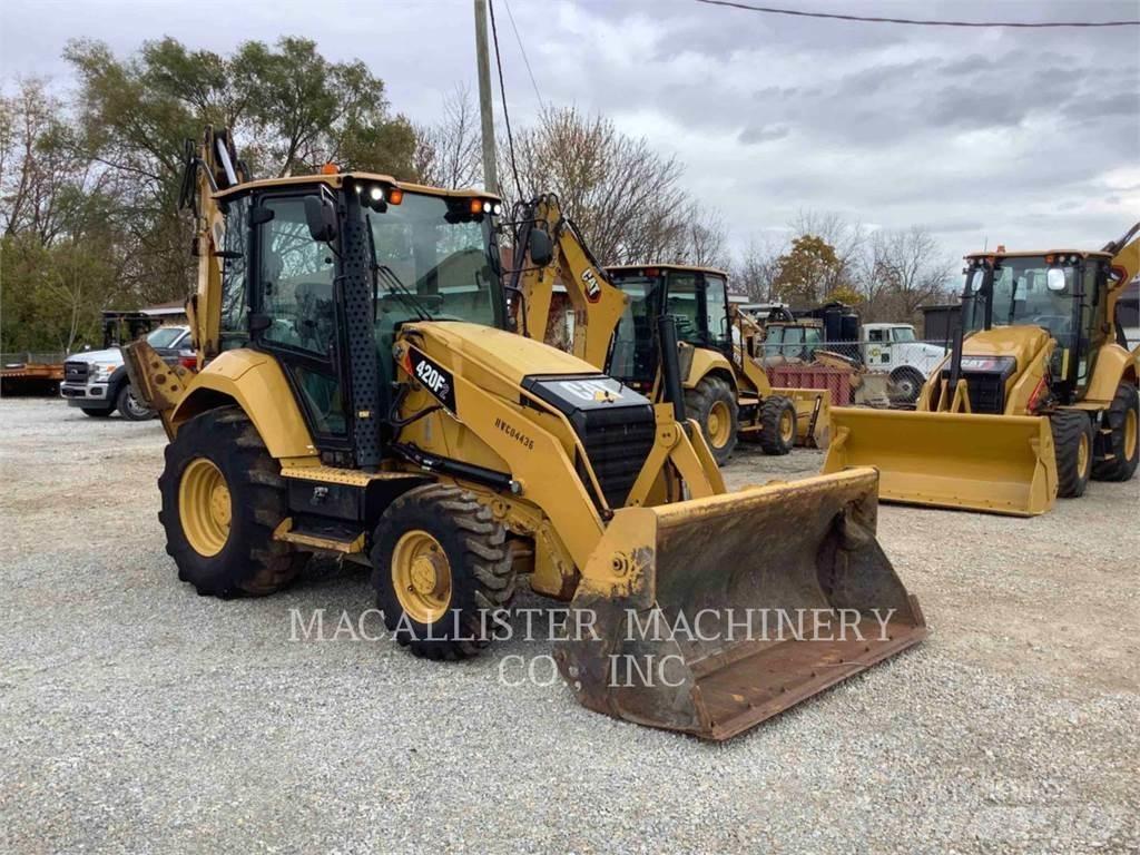 CAT 420F2ST Koparko-ładowarki
