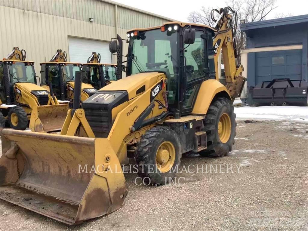 CAT 420F2ST Koparko-ładowarki
