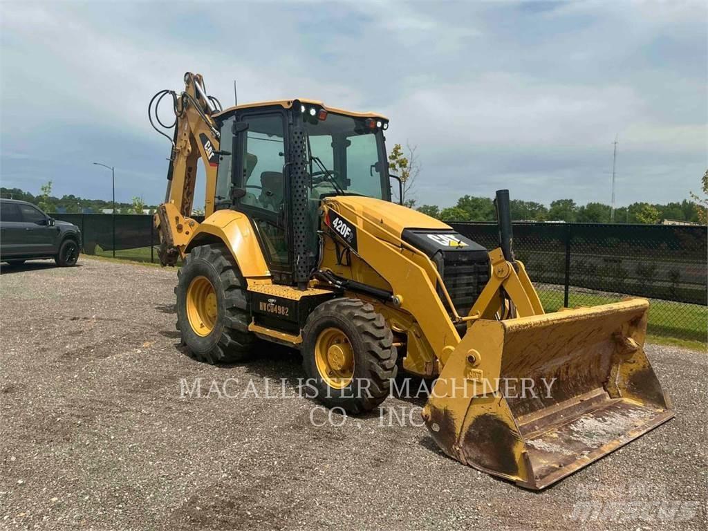 CAT 420F2ST Koparko-ładowarki