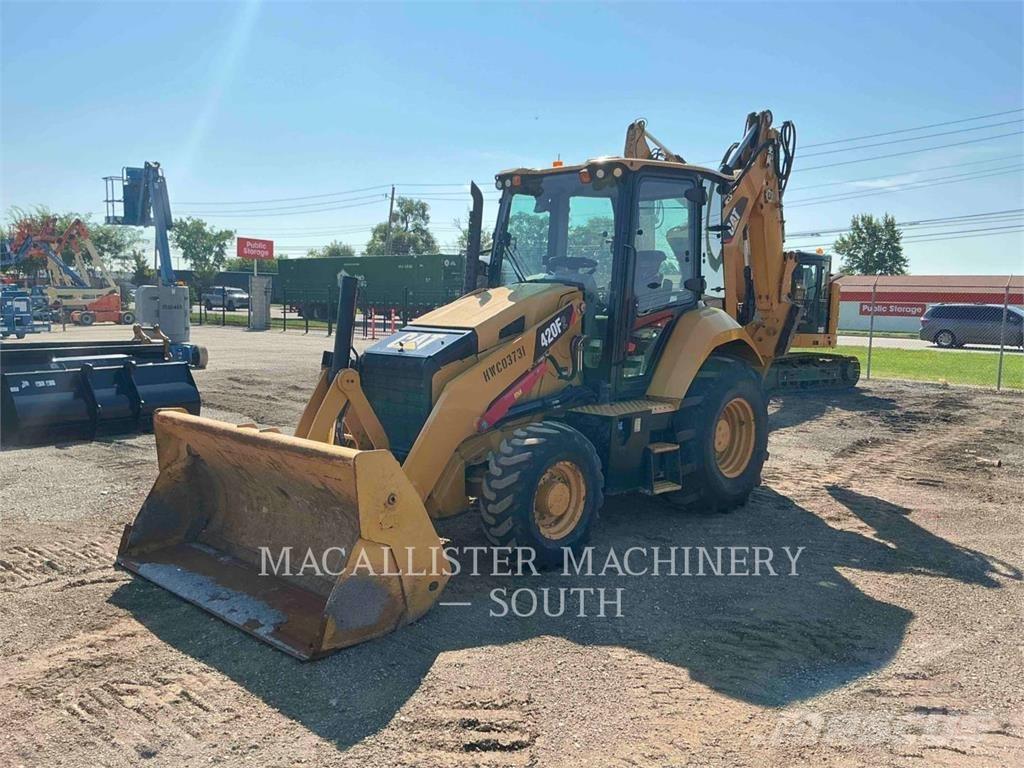 CAT 420F2ST Koparko-ładowarki
