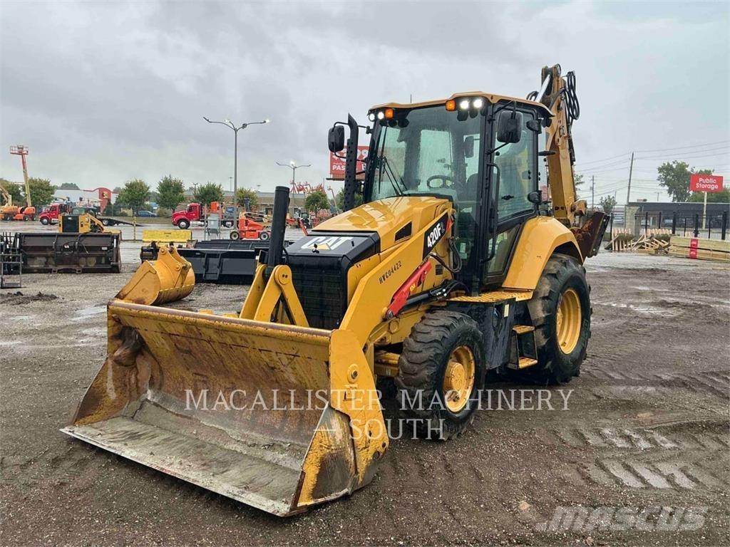 CAT 420F2ST Koparko-ładowarki