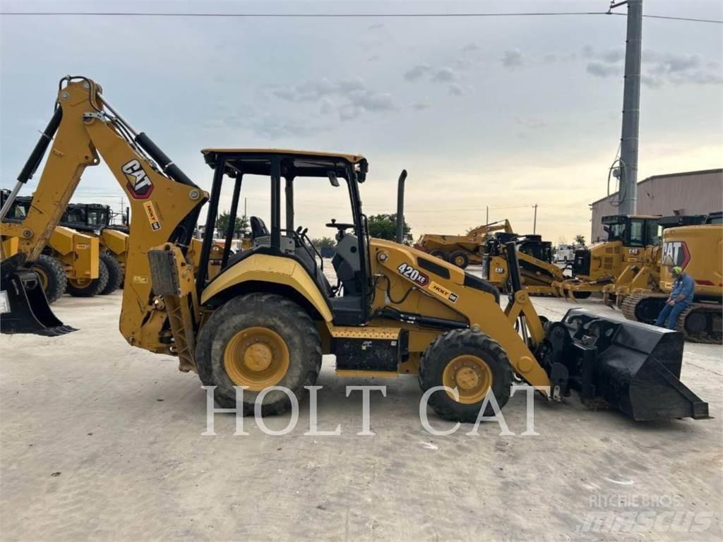 CAT 420XE IT4S Skrobaki