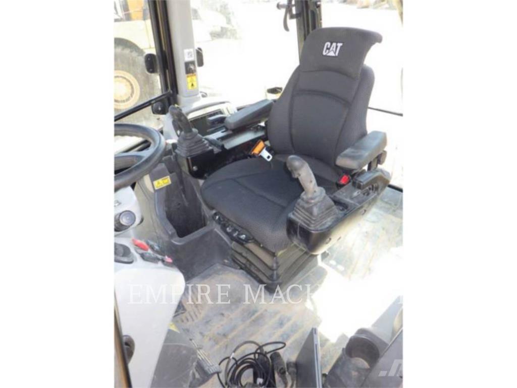 CAT 420XE4ECIP Koparko-ładowarki