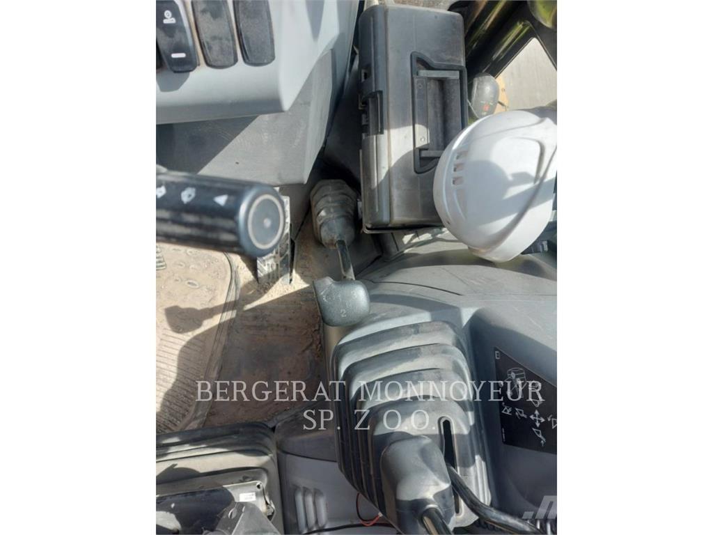 CAT 428 Koparko-ładowarki