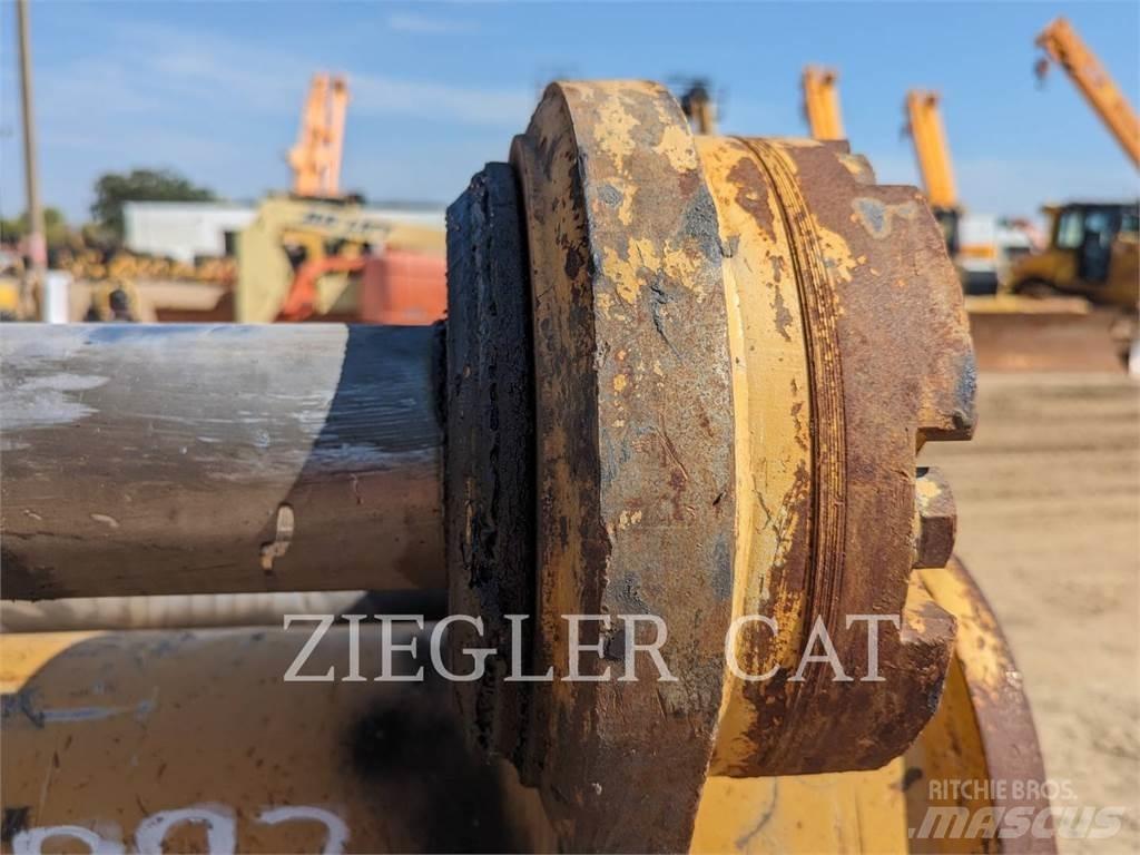 CAT 42DB Łyżki do ładowarek