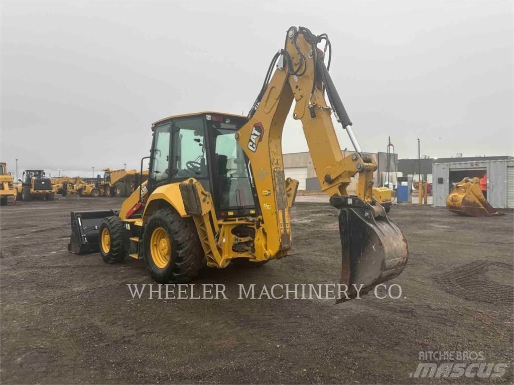 CAT 430 IT CF Koparko-ładowarki