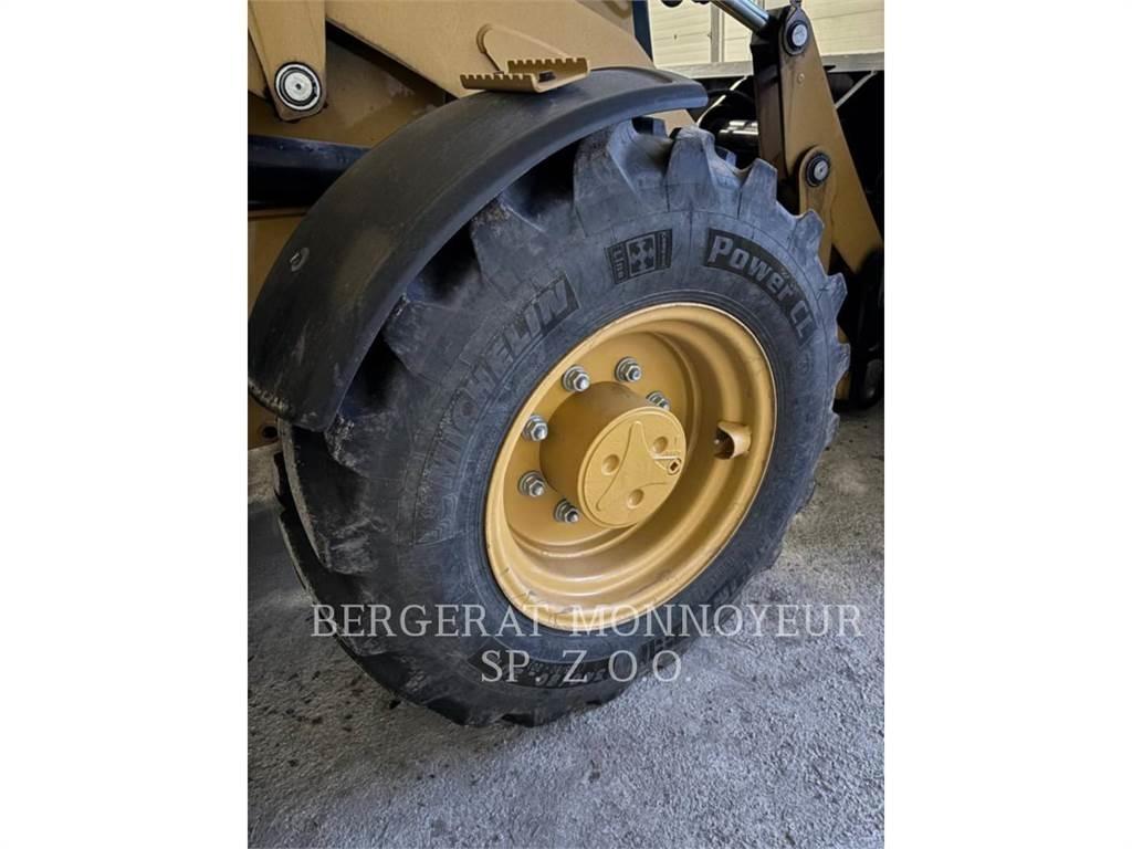 CAT 432 Koparko-ładowarki