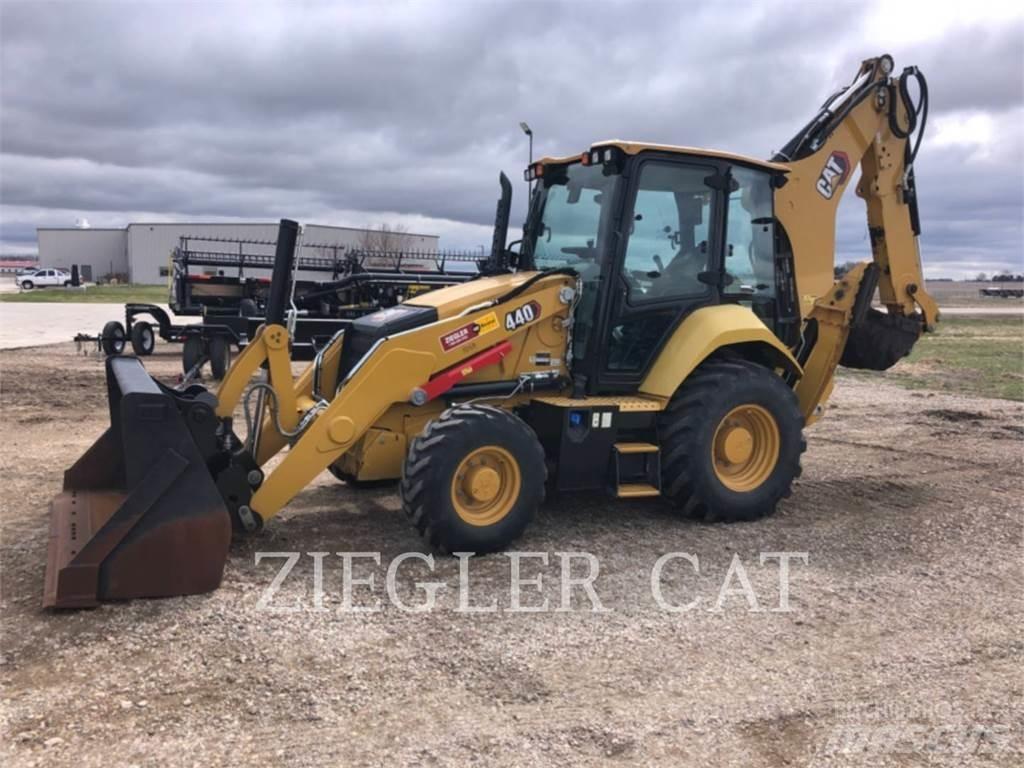 CAT 440-07 Koparko-ładowarki
