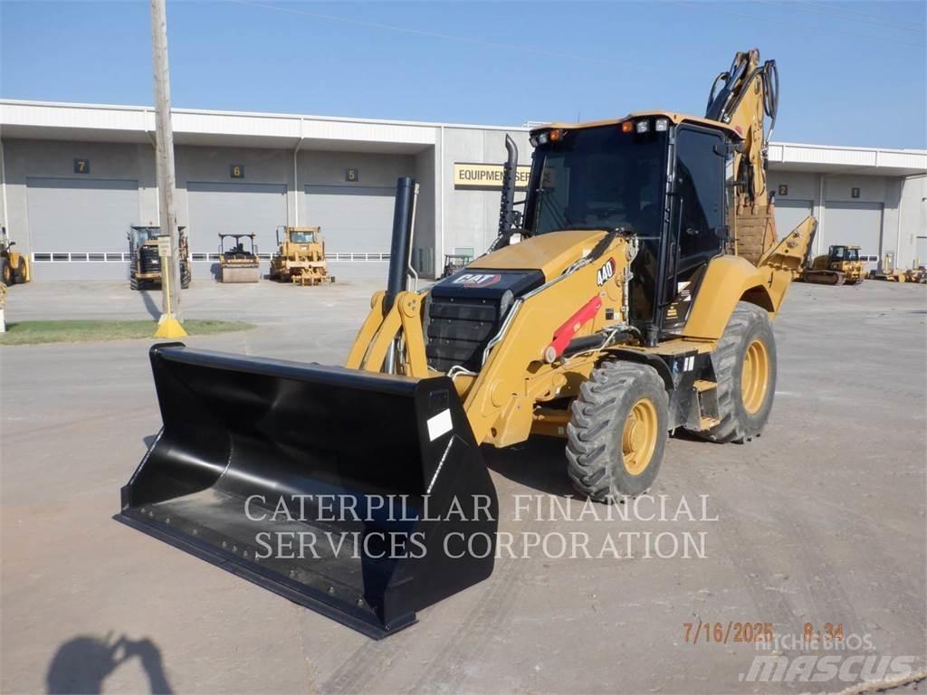 CAT 440-07 Koparko-ładowarki