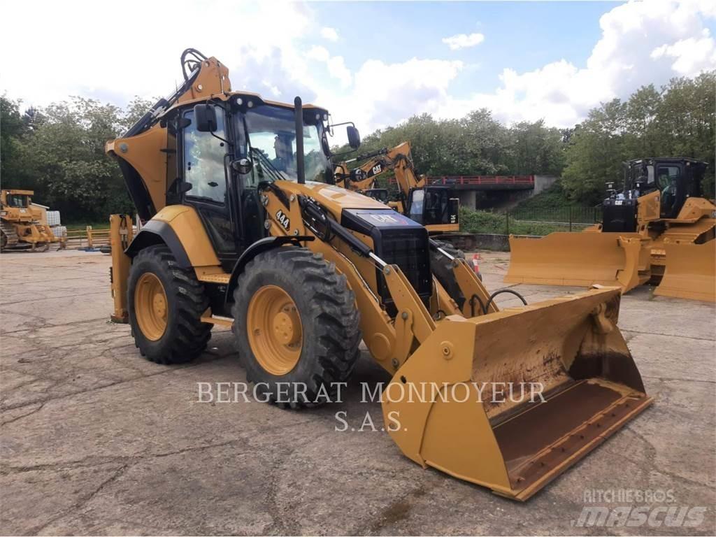 CAT 444 Koparko-ładowarki