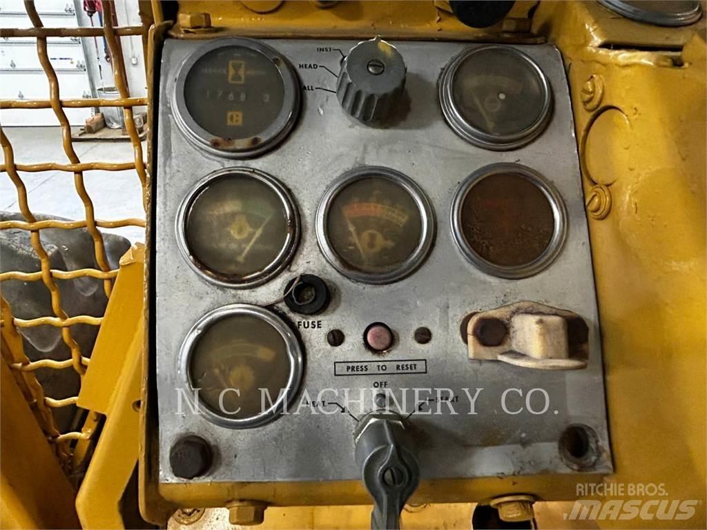 CAT 518 Traktory leśne