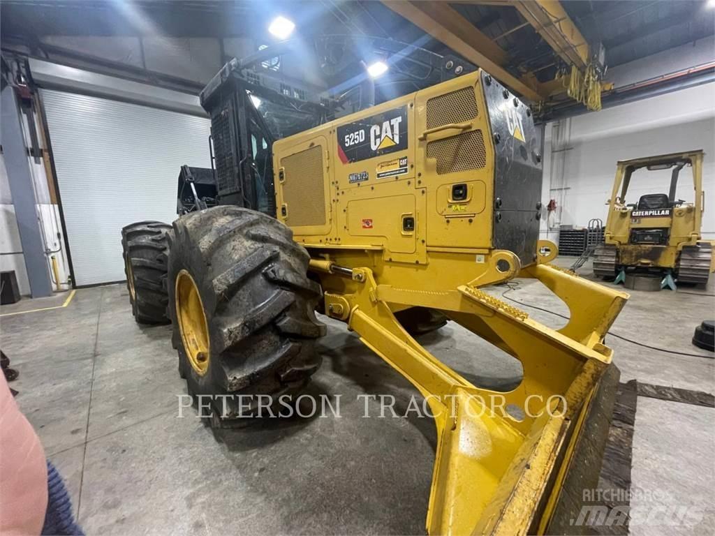 CAT 525D Skidery