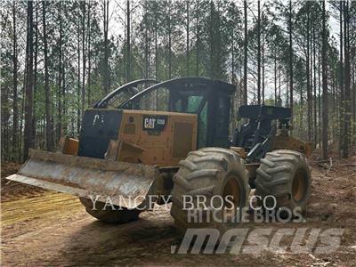 CAT 535D Skidery
