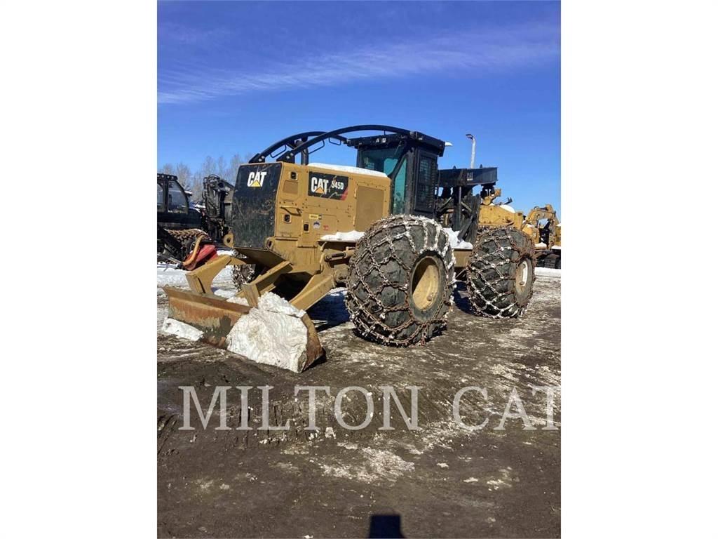 CAT 545D Skidery