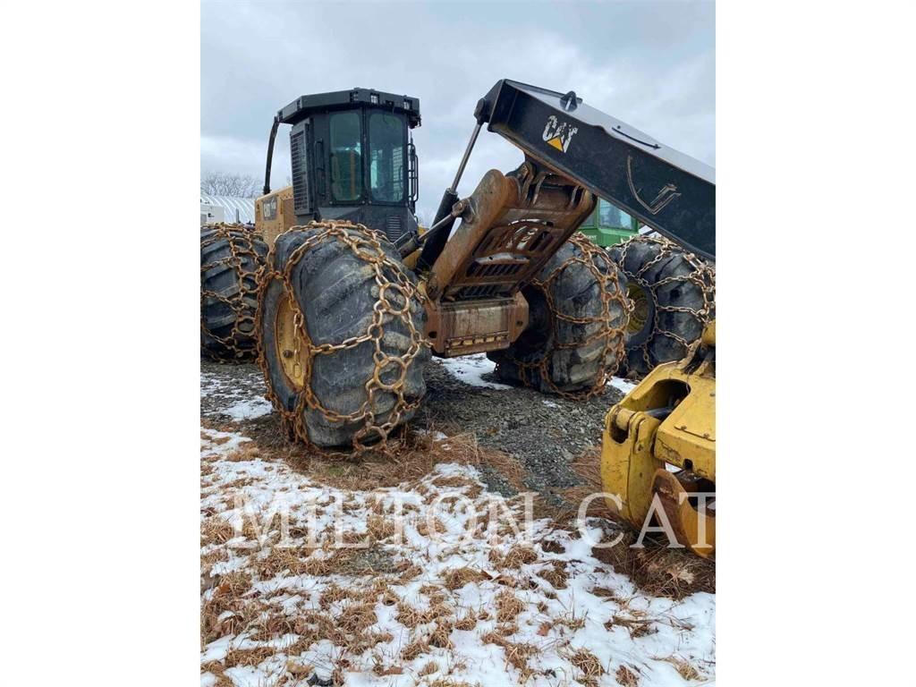 CAT 545D Skidery