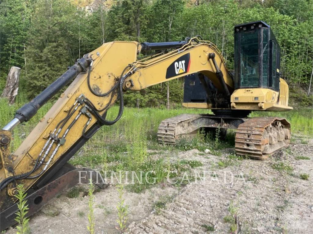 CAT 548 FM Koparki gąsienicowe