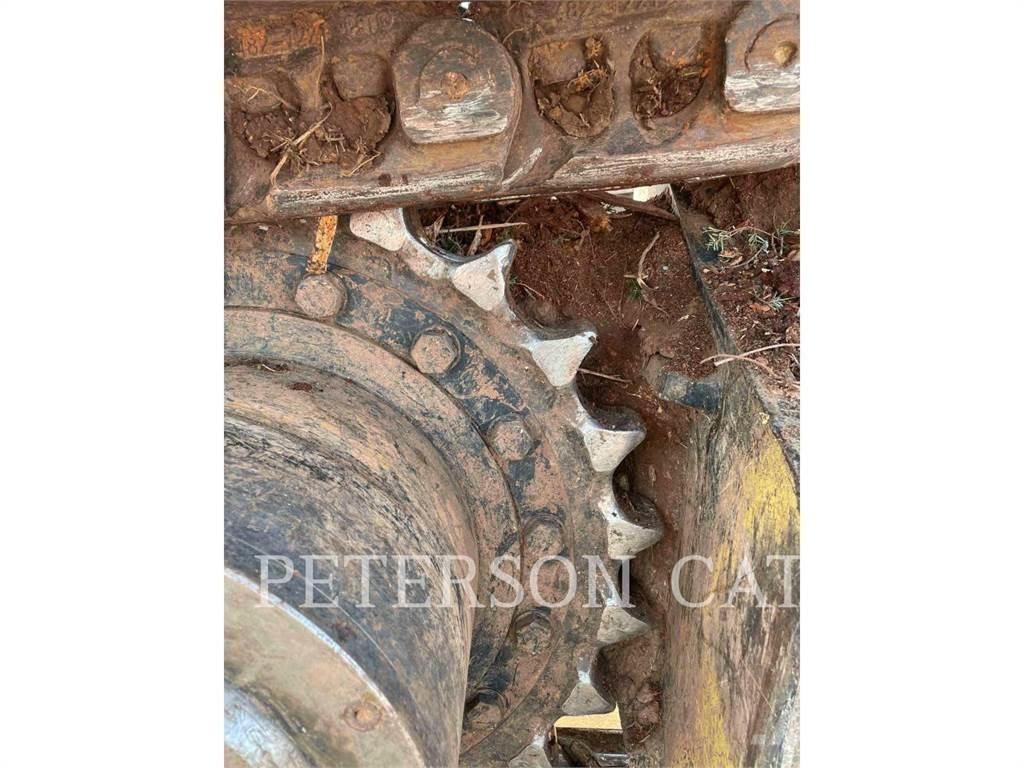 CAT 568 LL Harwardery