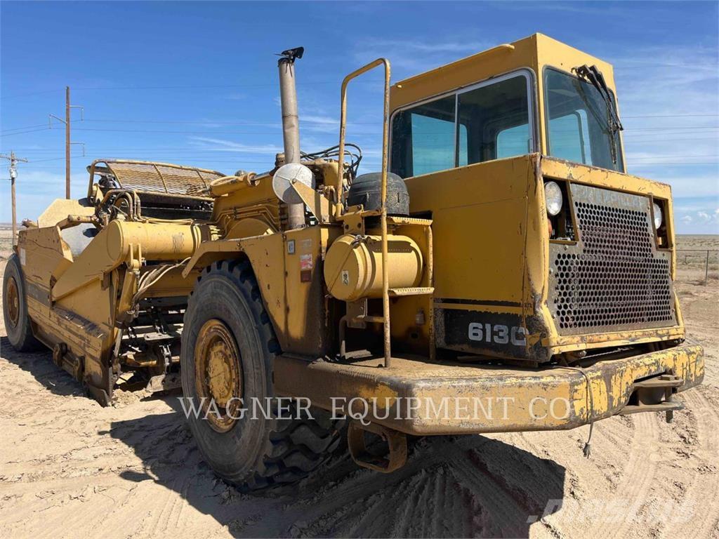 CAT 613C Skrobaki