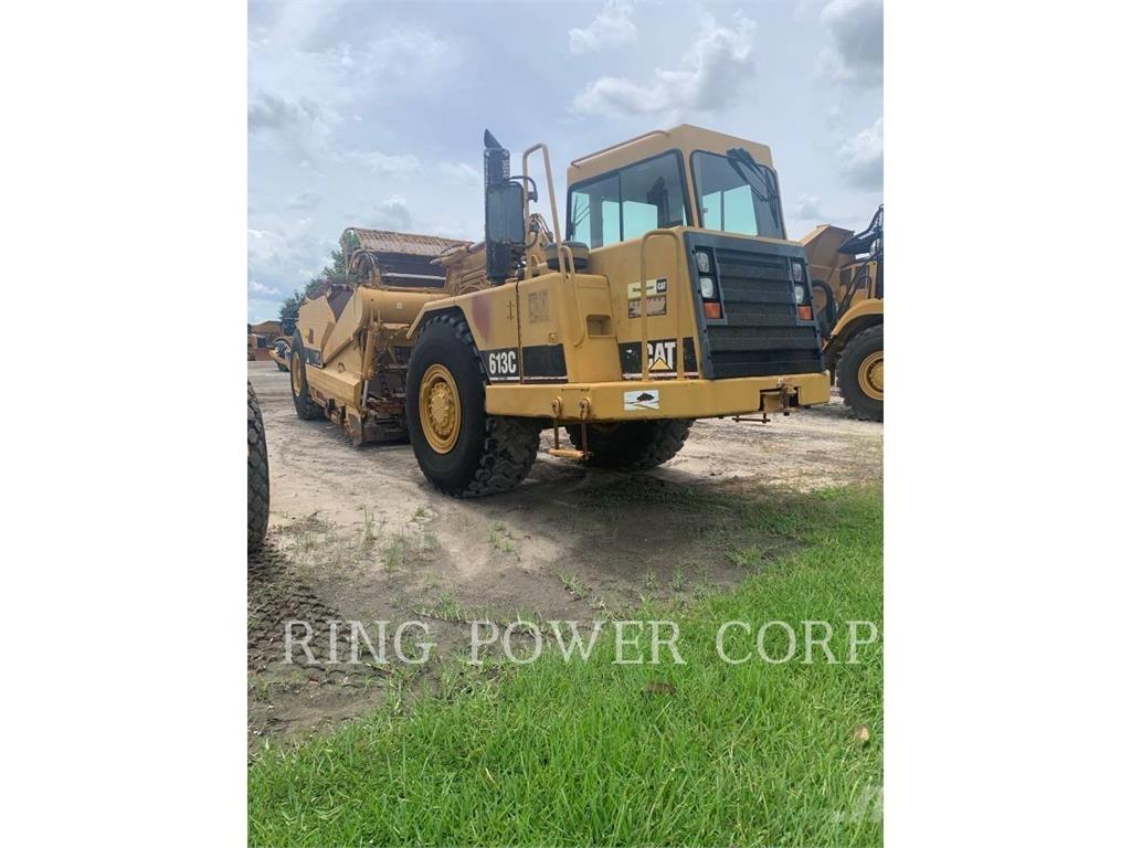 CAT 613C Skrobaki