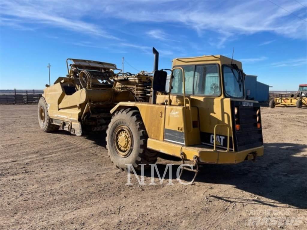 CAT 613CII Skrobaki