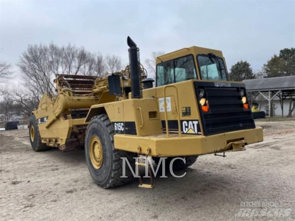 CAT 615C Skrobaki