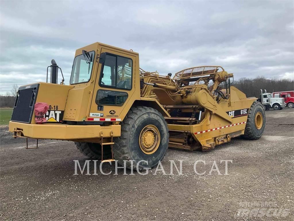 CAT 615C Skrobaki