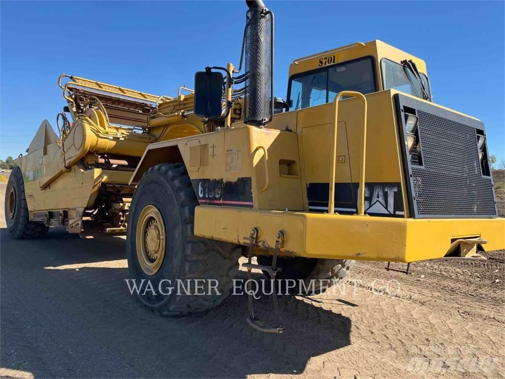 CAT 615C II Skrobaki