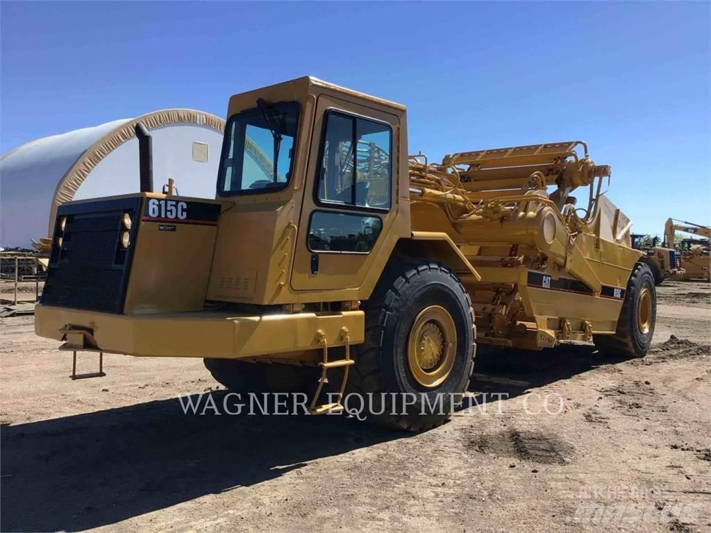 CAT 615C II Skrobaki