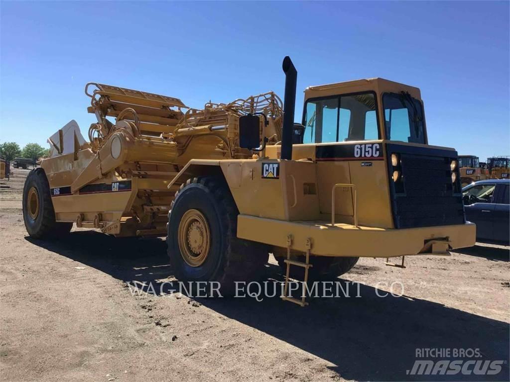CAT 615C II Skrobaki