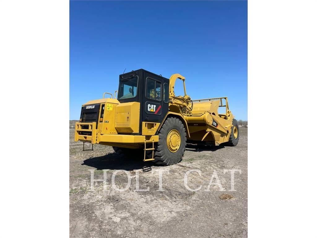 CAT 621G Skrobaki